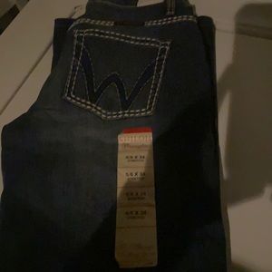 Wrangler Shiloh pants